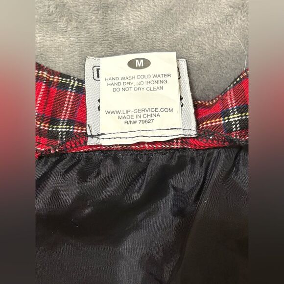 Vintage Y2K Lip Service Red and Black Plaid Skirt withh Lace and Tulle Sz M - Picture 8 of 8
